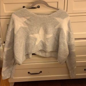 Cropped star sweater